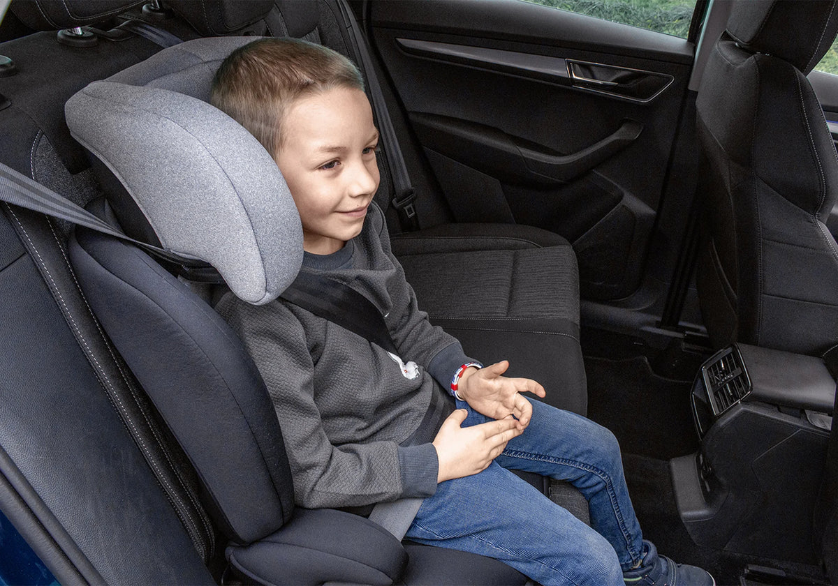 Booboo Safety oslo Kindersitz im Auto mit Kind